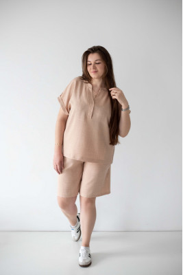 Костюм жіночий